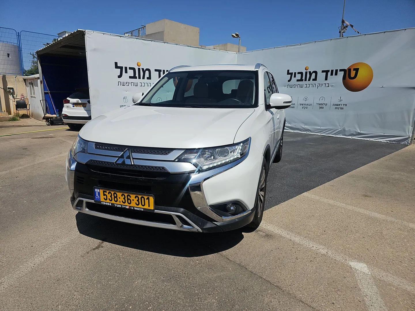 מיצובישי אאוטלנדר 2019