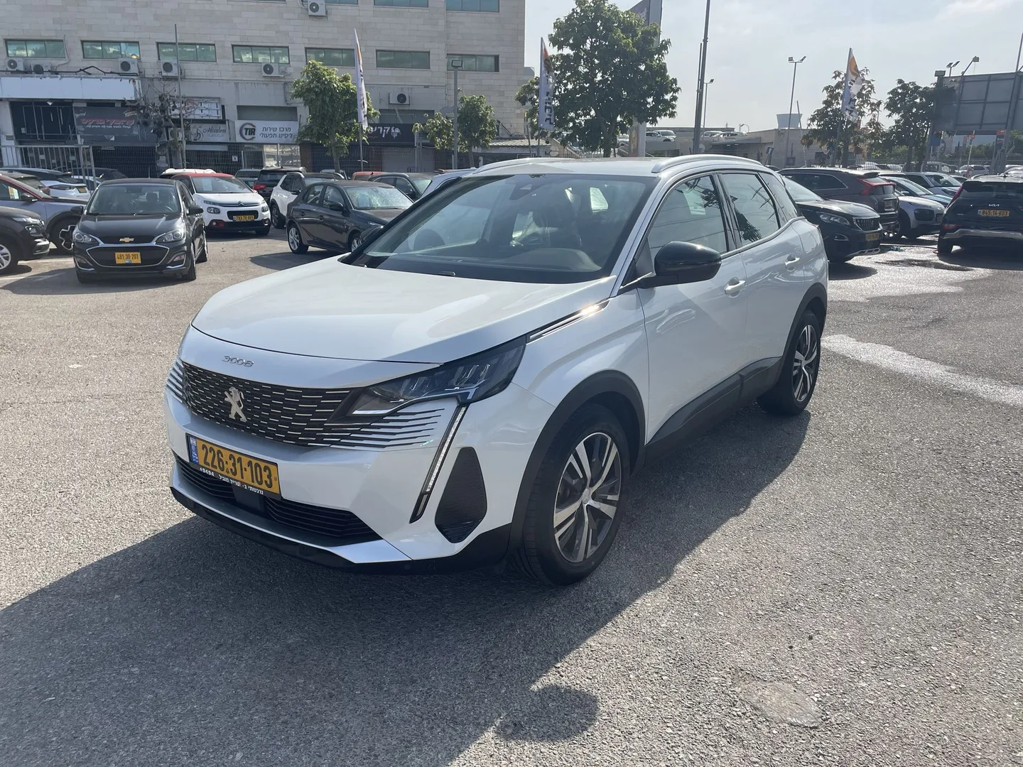 פיג'ו 3008 2023