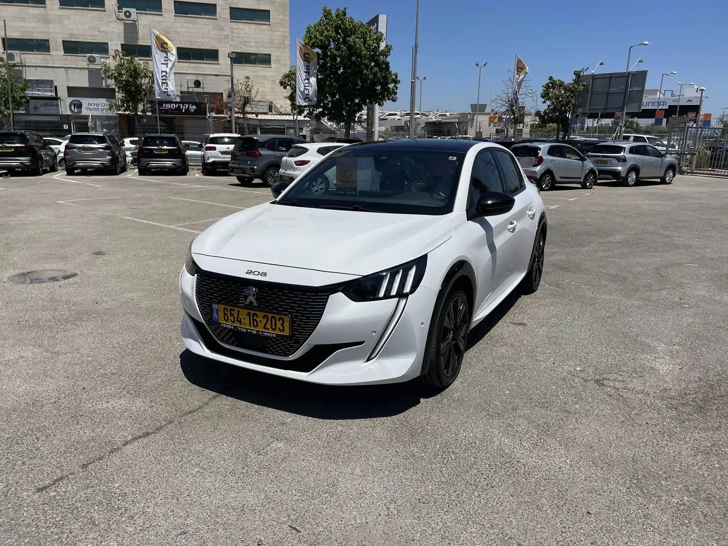 פיג'ו 208 2024
