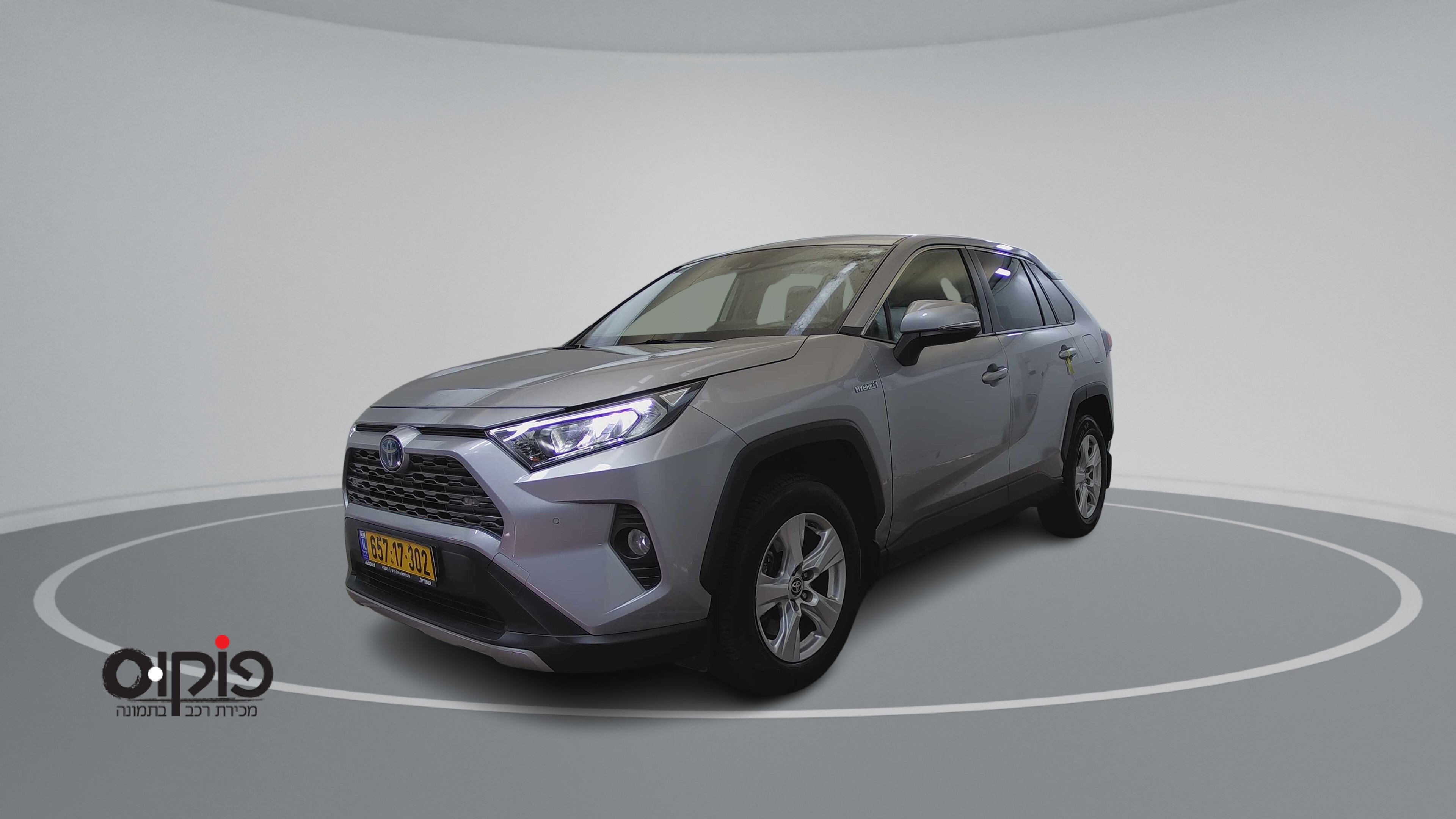 טויוטה RAV-4 2021