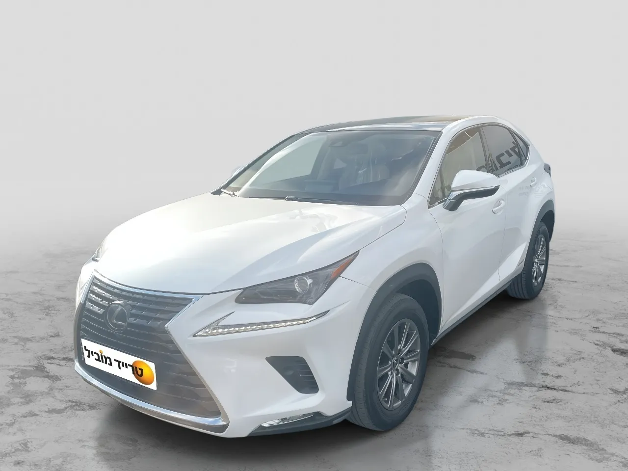לקסוס  2021