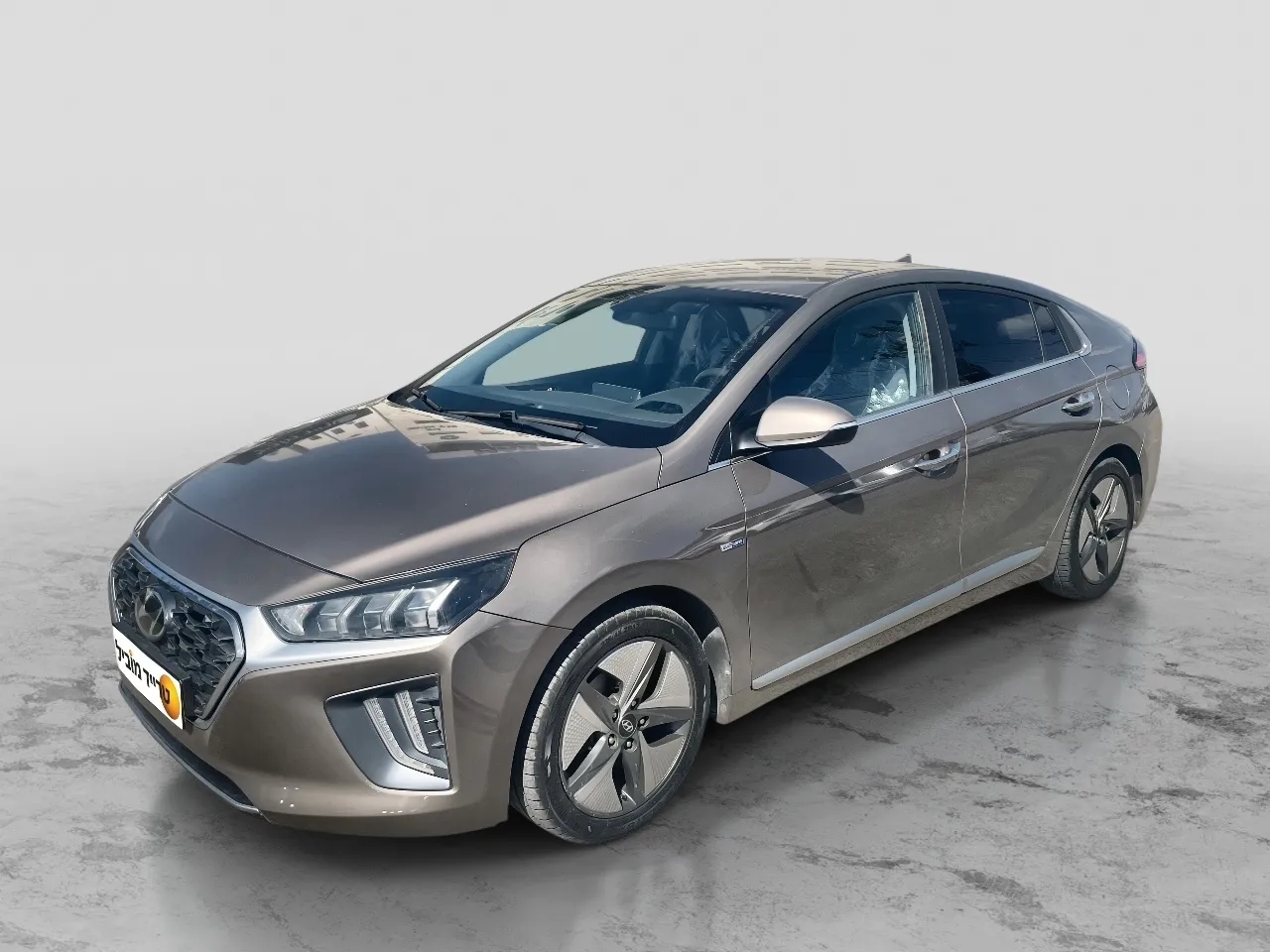 יונדאי איוניק 2020