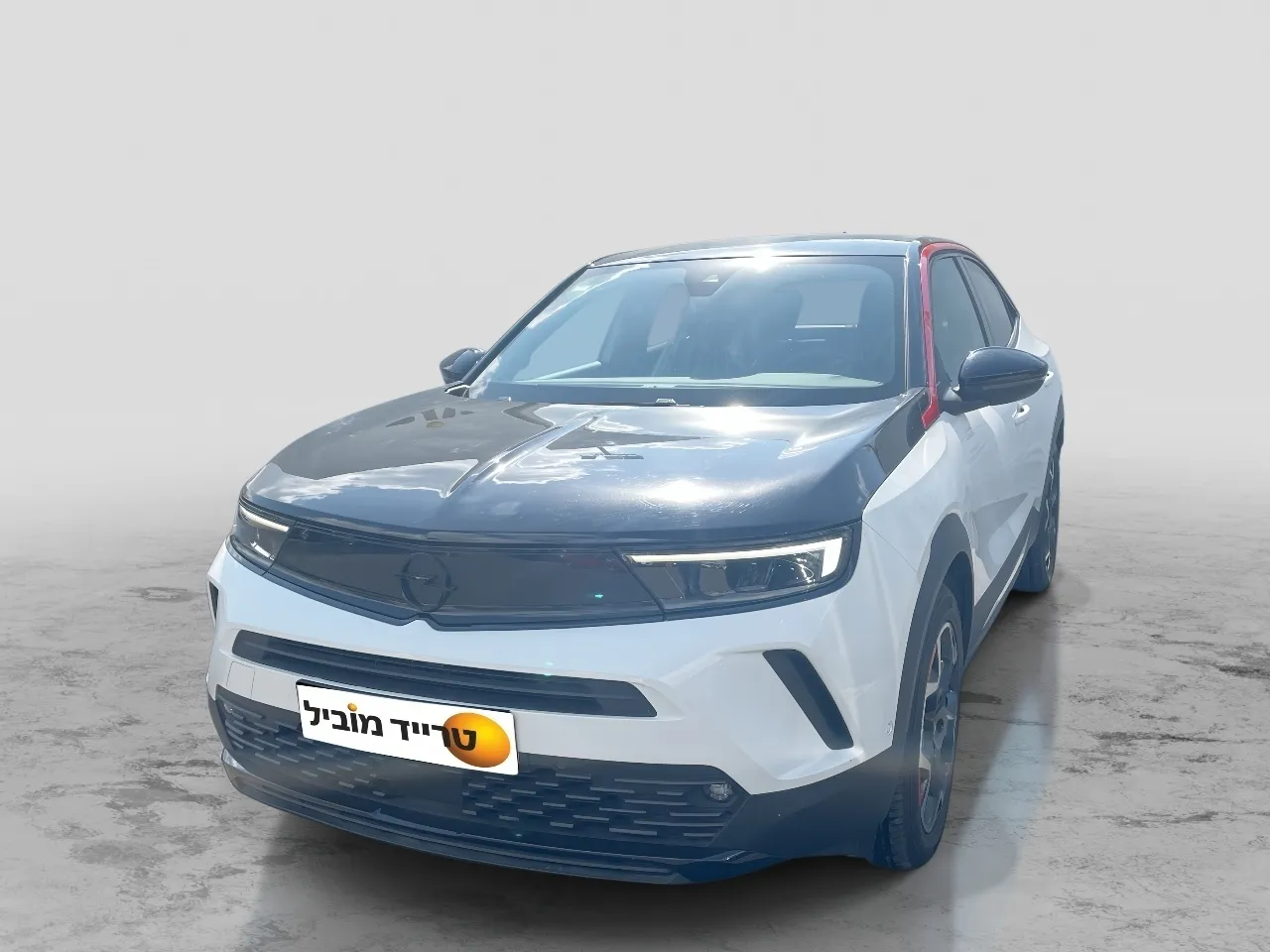 אופל  2022