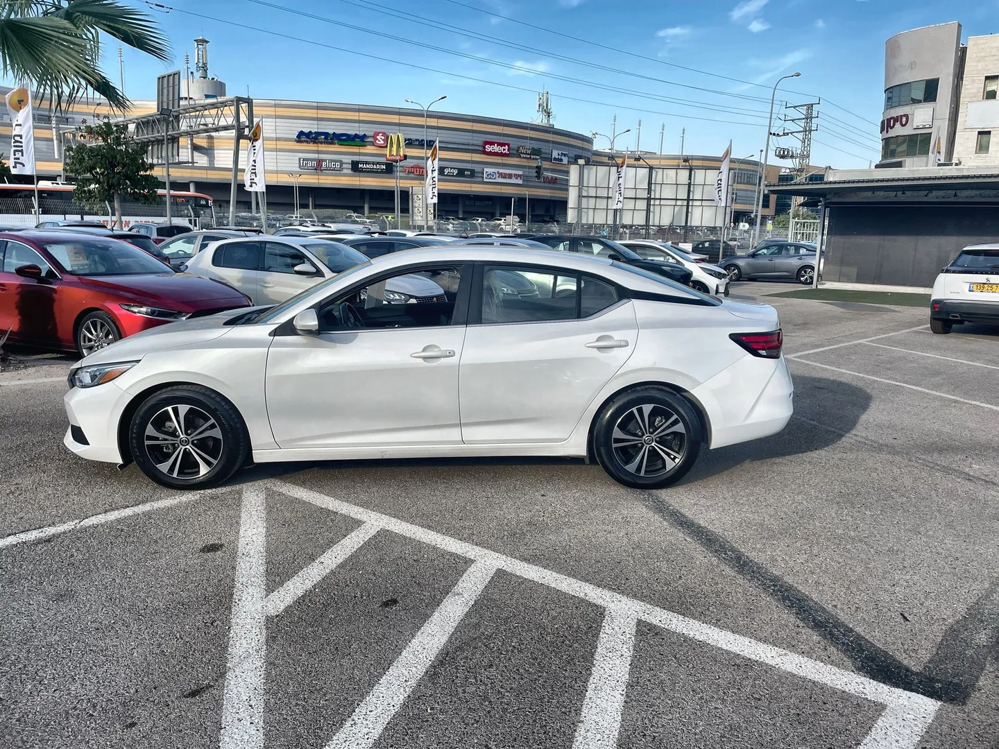 ניסאן SENTRA 2022