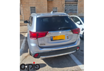 מיצובישי אאוטלנדר 2017