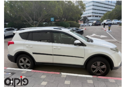 טויוטה RAV-4 2016