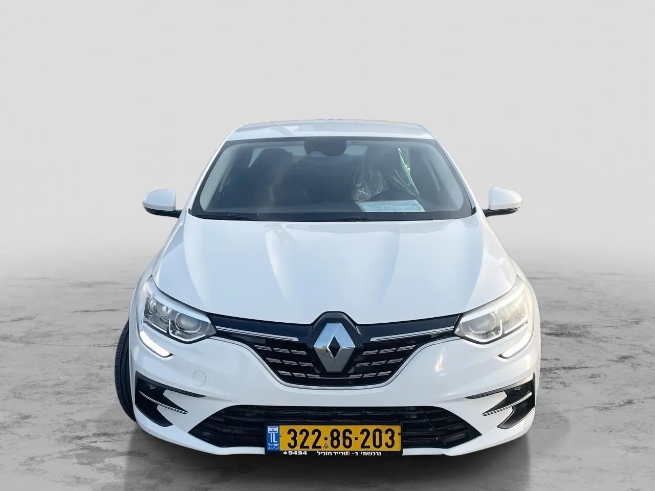 רנו מגאן 2023