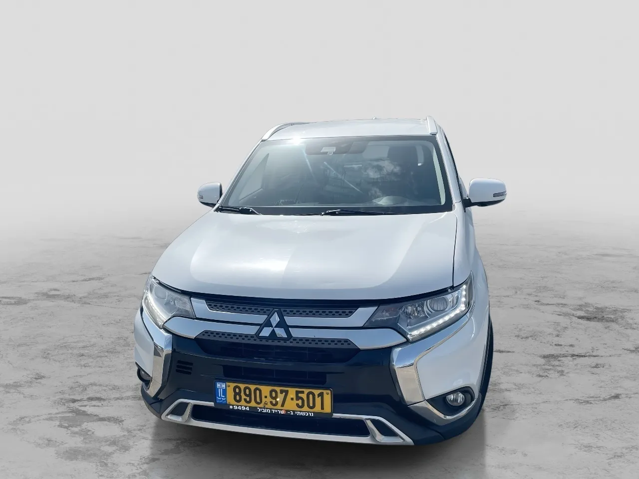 מיצובישי אאוטלנדר 2020