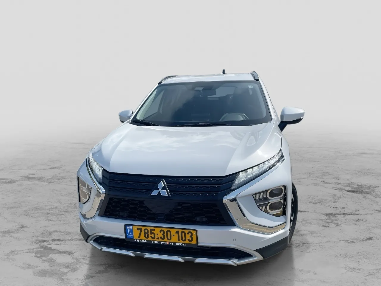 מיצובישי ECLIPSE CROSS 2024