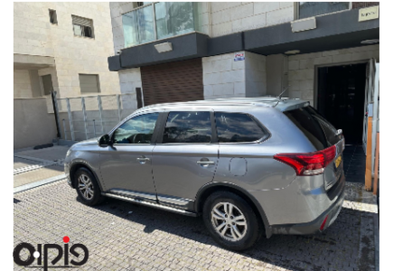 מיצובישי אאוטלנדר 2016