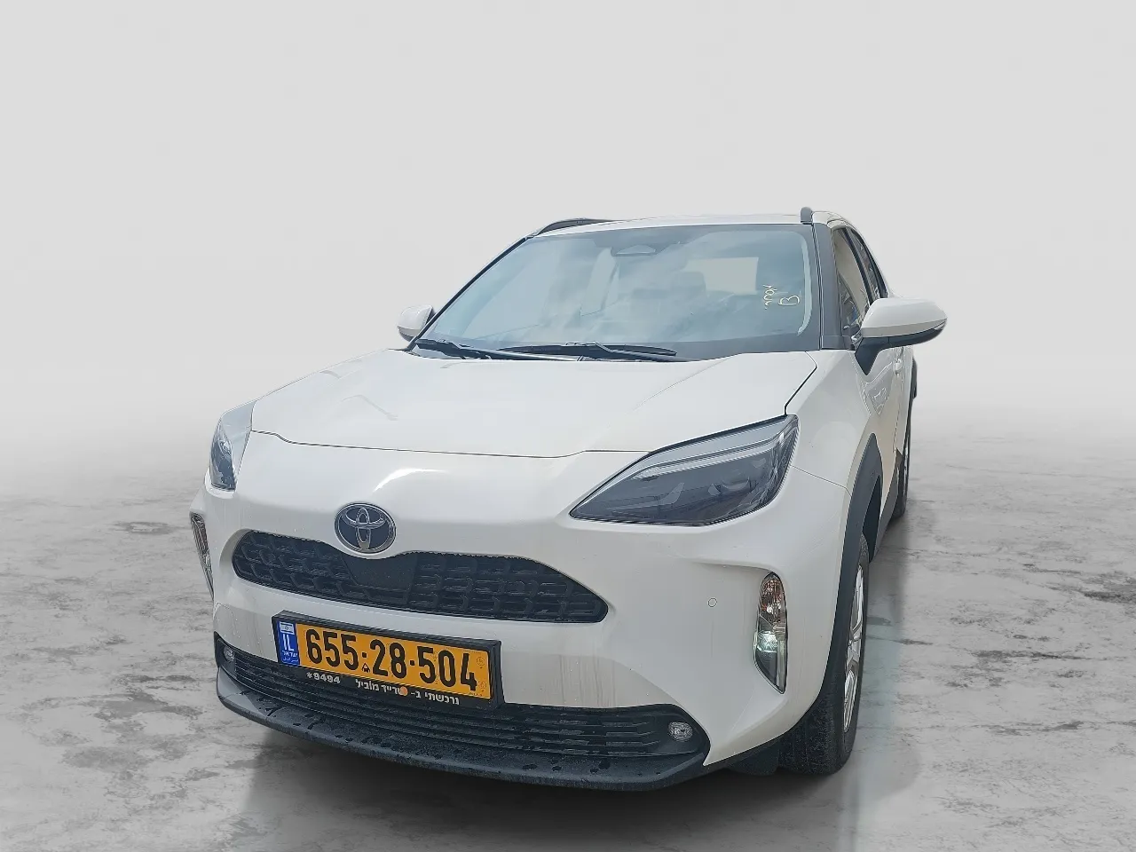 טויוטה יאריס 