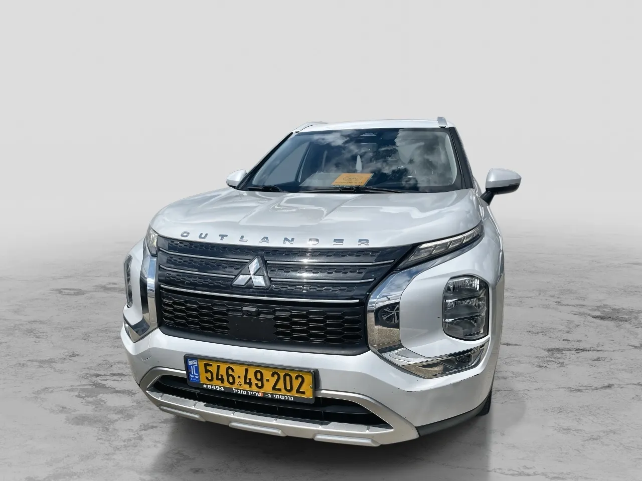 מיצובישי אאוטלנדר 2021