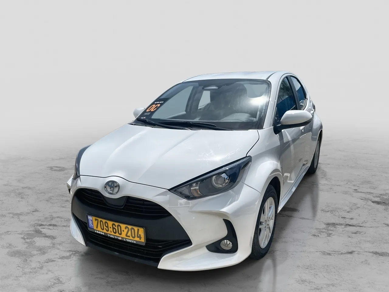 טויוטה יאריס 